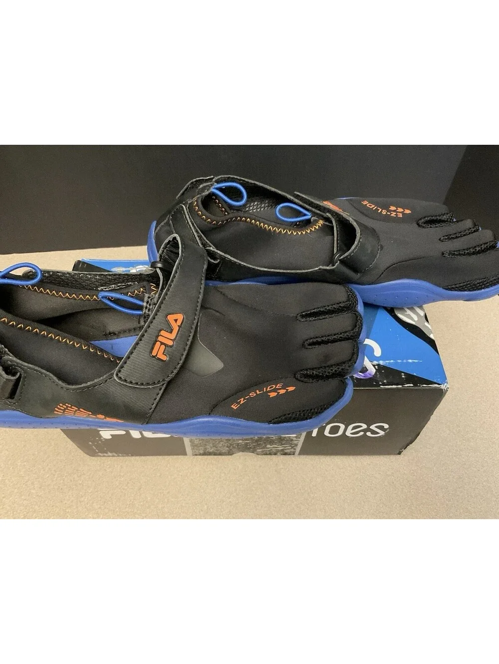 New! Mens Fila Skele-Toes EZ Slide Drainage Hiking/Water/Outdoor Shoes. Size 9.